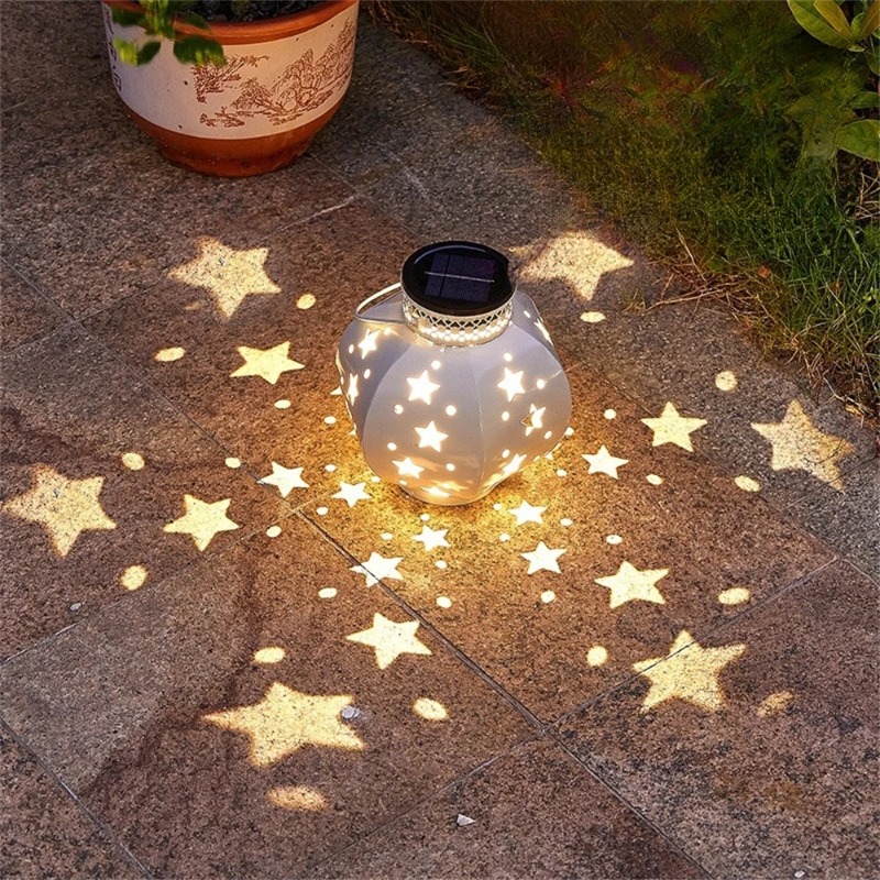 ガーデンスタープロジェクターランプ吊り下げ式ソーラーライト屋 - Smart Garden Ornaments のレビューと価格